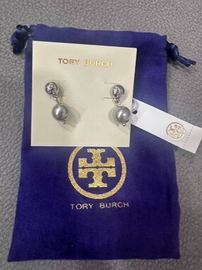 Tory Burch Pearl silver earrings
